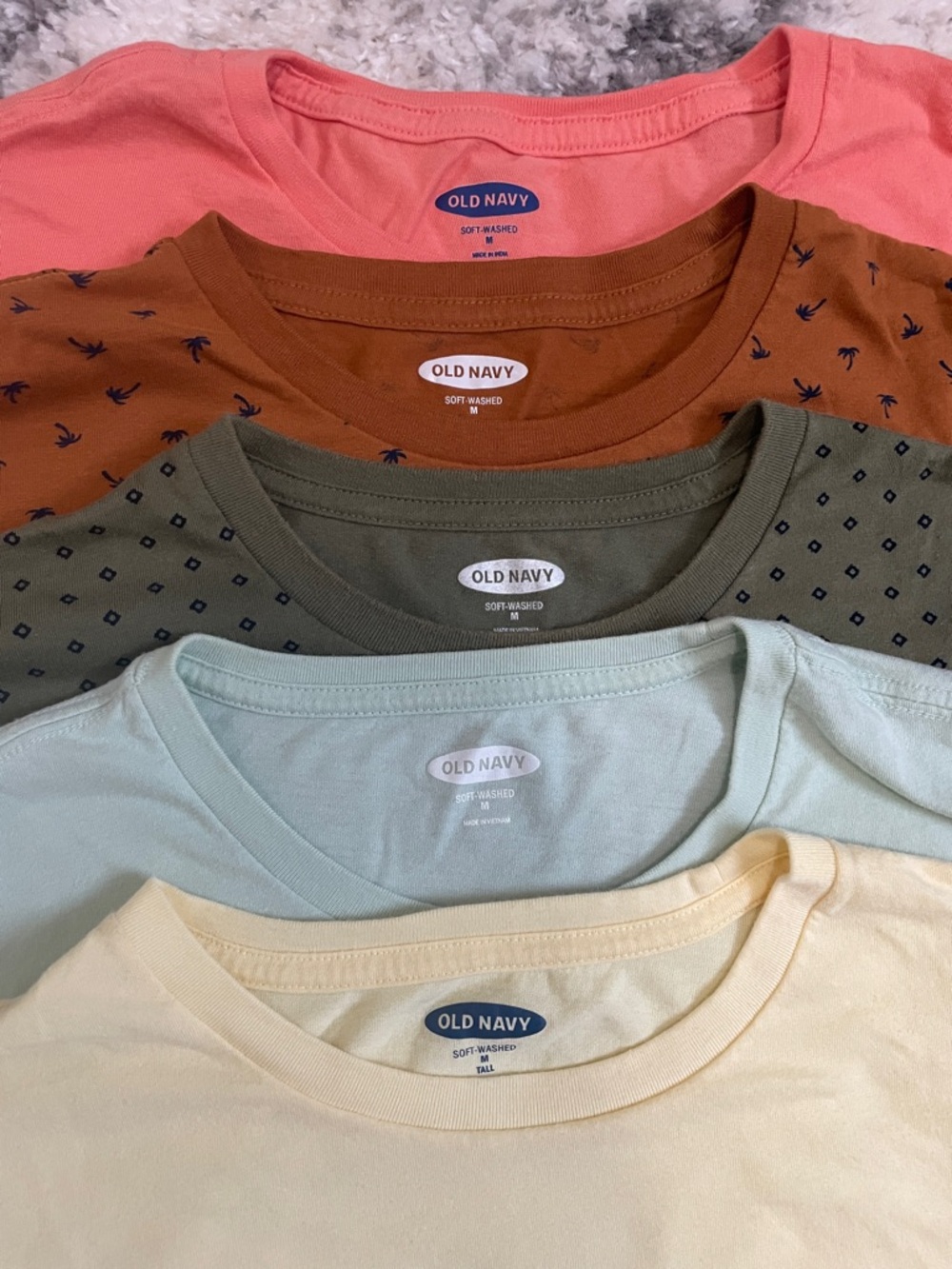 Old Navy Men's Crew Neck T‑Shirts - Assorted Colors (5-Pack)